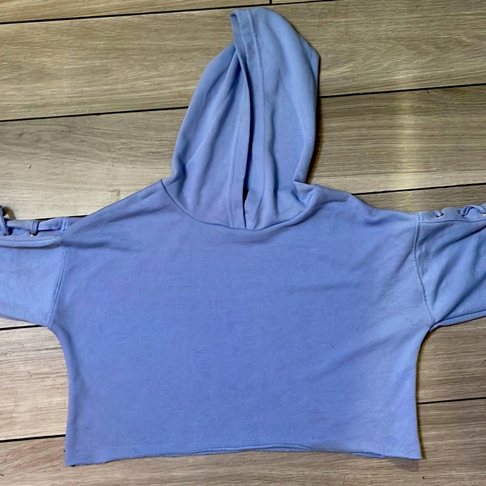 Rue 21 blue shirt hoodie